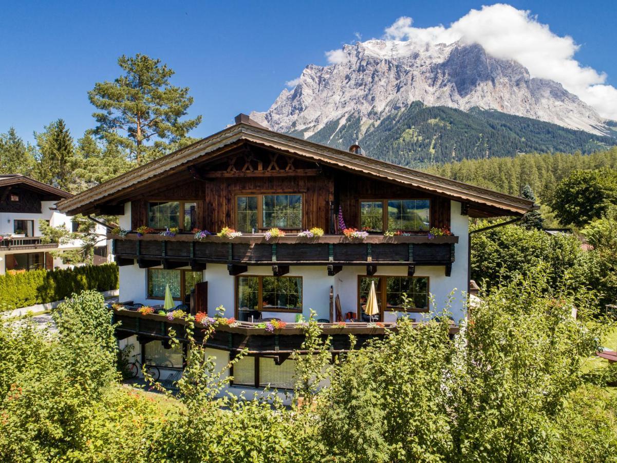 Tyrol Appartements Ehrwald Extérieur photo